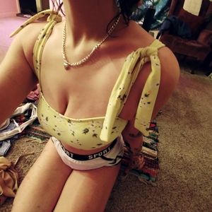 Shoulder yie brand new swim suit